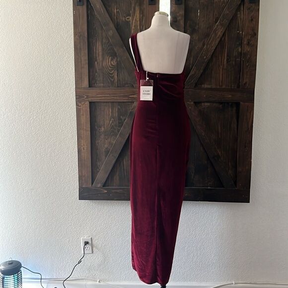 NWT L'VOW STUDIO Elegant Ruched Velvet One Shoulder High Waist Side Slit Bodycon - Picture 7 of 13